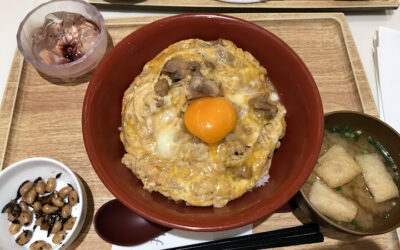 丼丼屋食堂